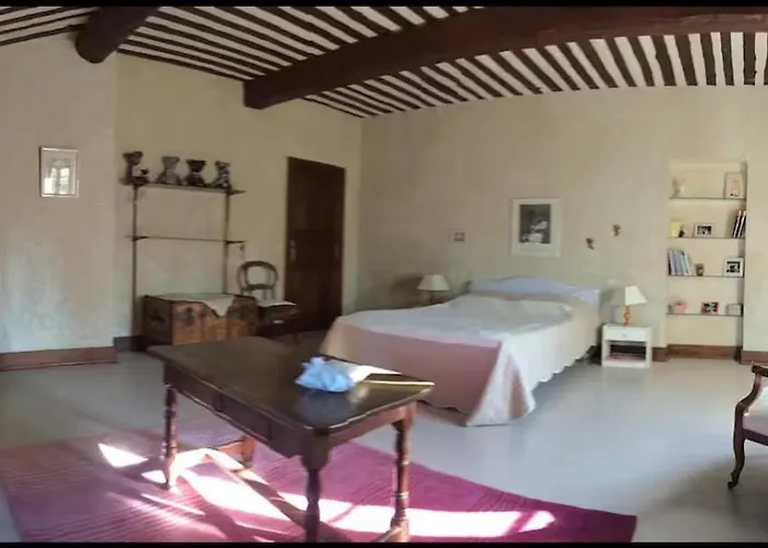 L'évasion Provencale Hébergement de vacances Saze (Gard)